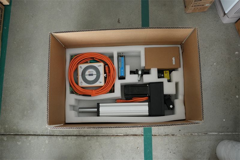 S600 Web Guide Controller Packaging -2